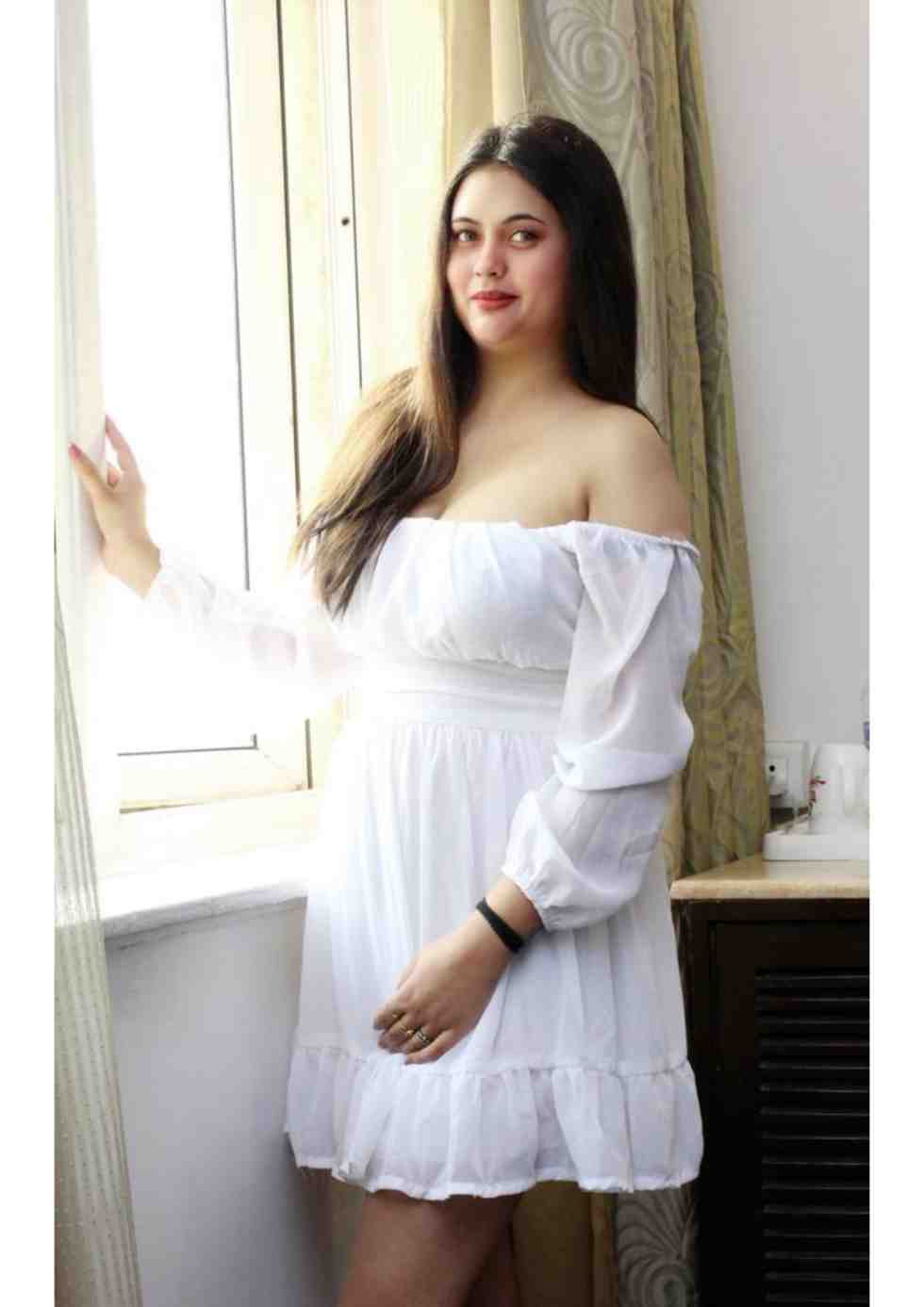 hot  call girls in Kanpur